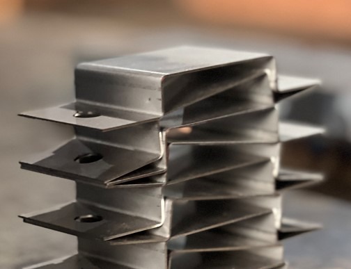 소형 정밀 절곡 클립